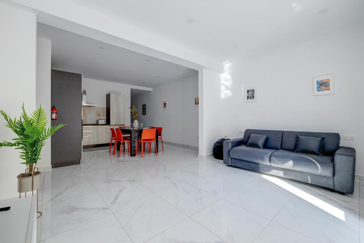 Modern Family Holiday Retreat In Gzira Sliema Exterior foto