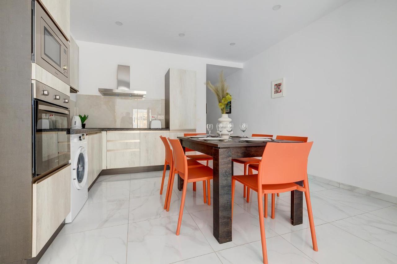 Modern Family Holiday Retreat In Gzira Sliema Exterior foto
